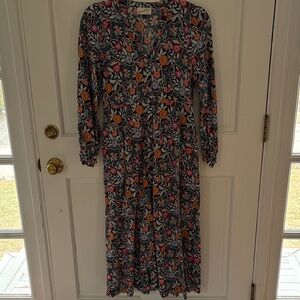 Universal thread Floral Long Sleeve Dress.